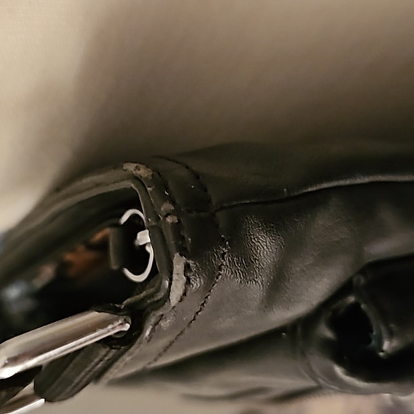 TYLER RODAN CROSS BODY - Picture 6 of 6